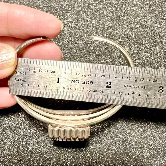 Vintage Sterling Silver turquoise Navajo cuff Bracelet by Carol Felley. - Picture 7 of 15